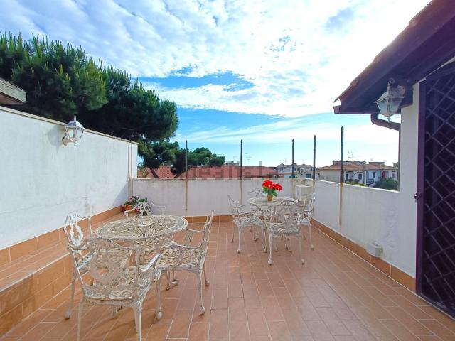 Appartamento in vendita di 70 m² in Via Teseo