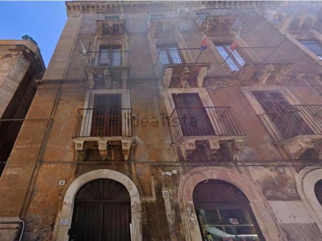 Appartamento in vendita di 70 m² in Via Tineo, 14