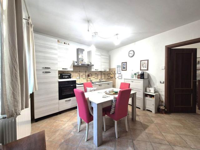 Appartamento in vendita di 70 m² in Via Tiberina, 150