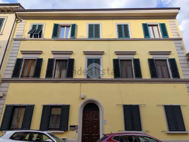 Appartamento in vendita di 70 m² in Via Tito Speri, 14