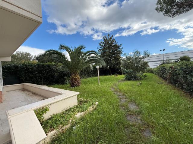 Appartamento in vendita di 70 m² in Via Trieste, 240