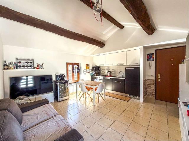 Appartamento in vendita di 70 m² in Via Ugo Foscolo, 19