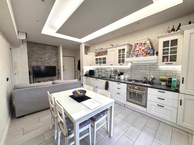Appartamento in vendita di 70 m² in Via Umberto Grosso