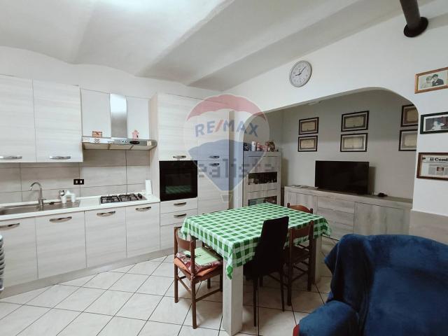 Appartamento in vendita di 70 m² in Via Umberto I, 4