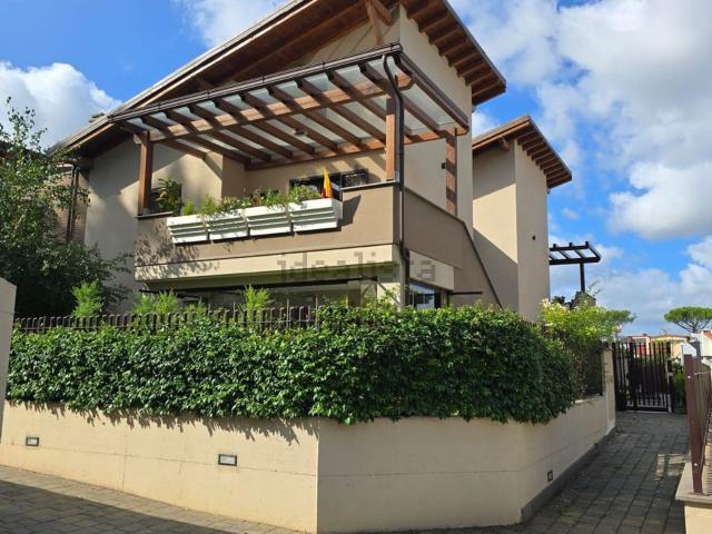 Appartamento in vendita di 70 m² in Via Vanvitelli, 1