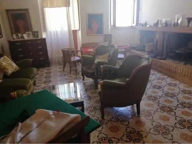 Appartamento in vendita di 70 m² in Via Vincenzo Bellini