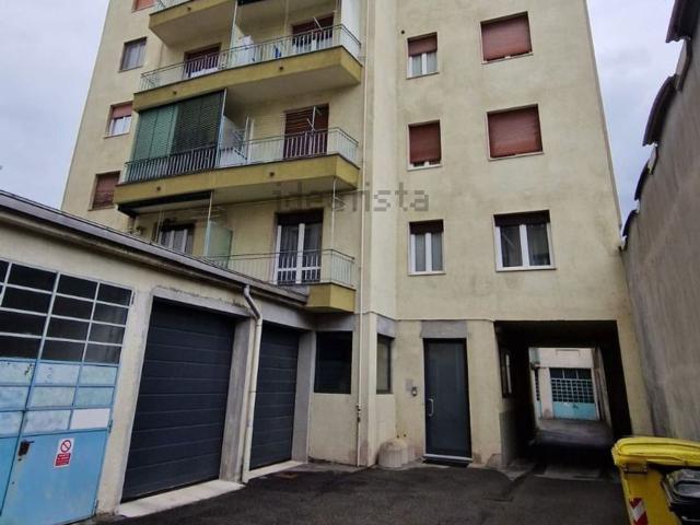 Appartamento in vendita di 70 m² in Via Vittorio Veneto, 11
