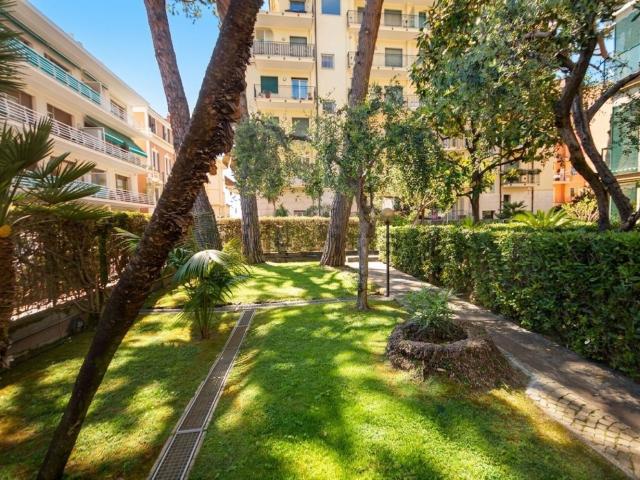 Appartamento in vendita di 70 m² in Via Vittorio Veneto, 5