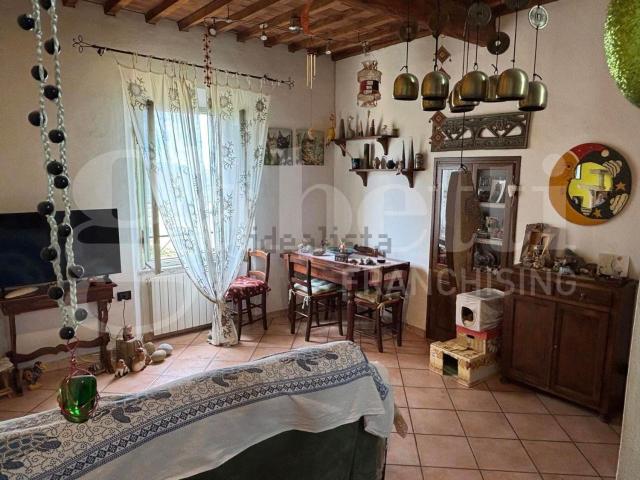 Appartamento in vendita di 70 m² in Via Ximenes, 34
