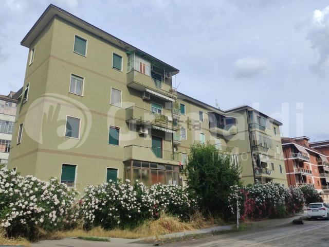 Appartamento in vendita di 70 m² in Via Adua