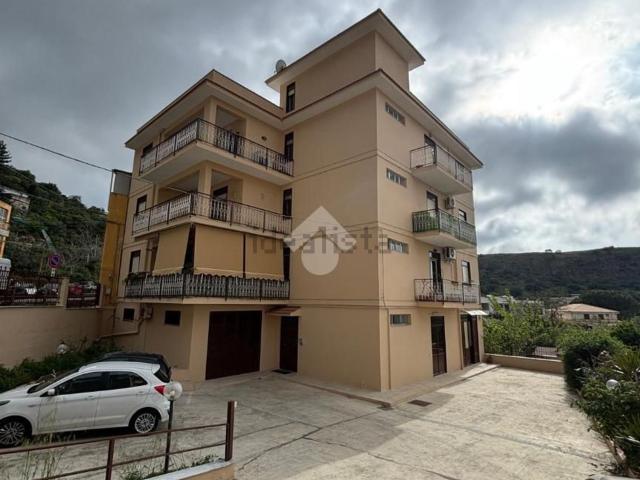 Appartamento in vendita di 70 m² in Via Almontes, 10
