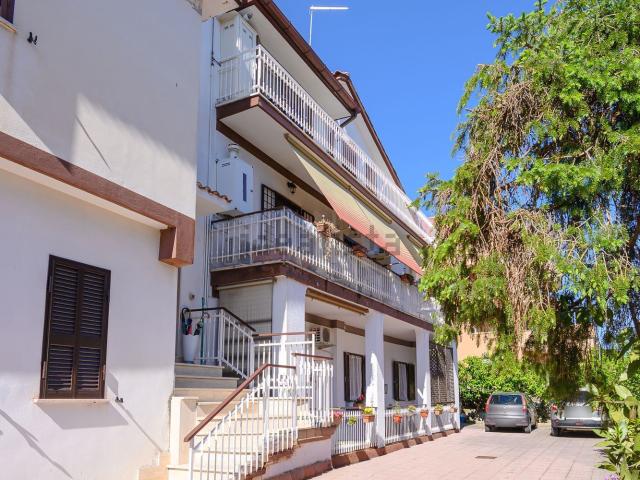Appartamento in vendita di 70 m² in Via Alessandro Manzoni