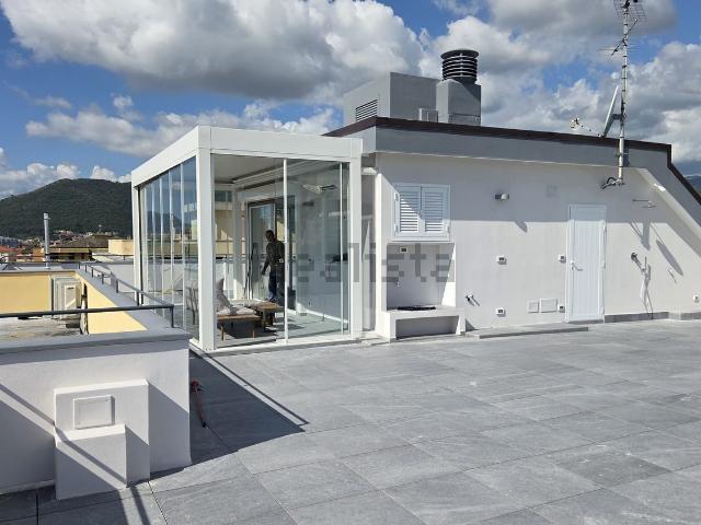 Appartamento in vendita di 70 m² in Via Alessandro Manzoni