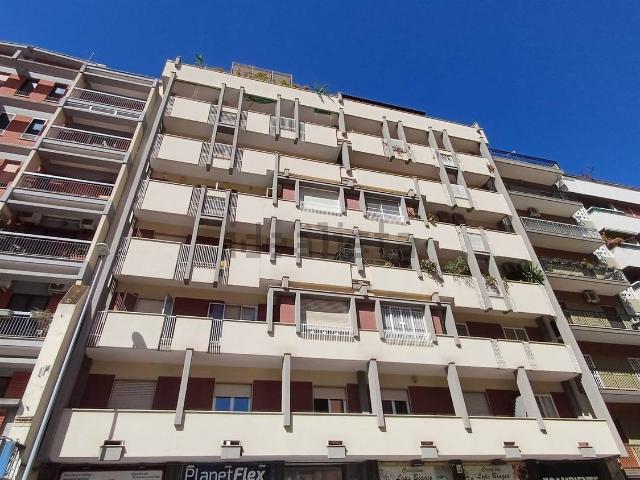 Appartamento in vendita di 70 m² in Via Amendola