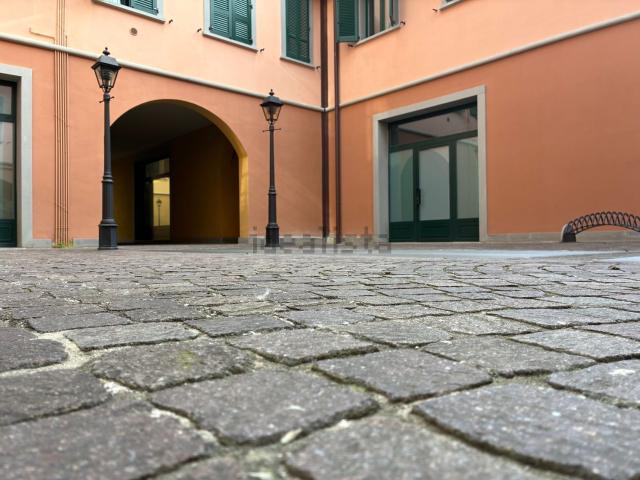 Appartamento in vendita di 70 m² in Via Andrea Verga, 14