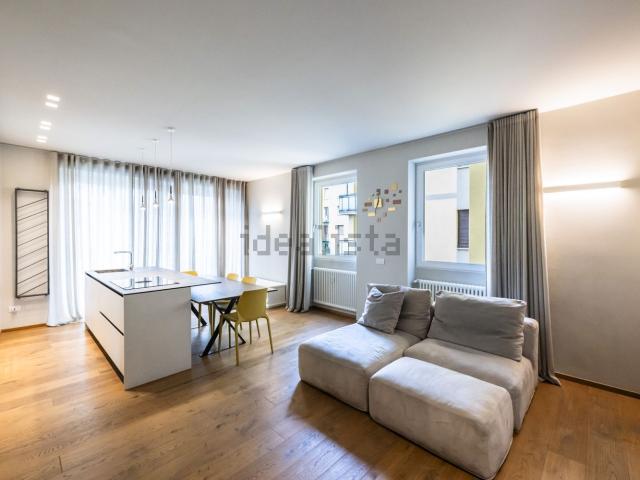 Appartamento in vendita di 70 m² in Via Antonio Ghislanzoni, 25