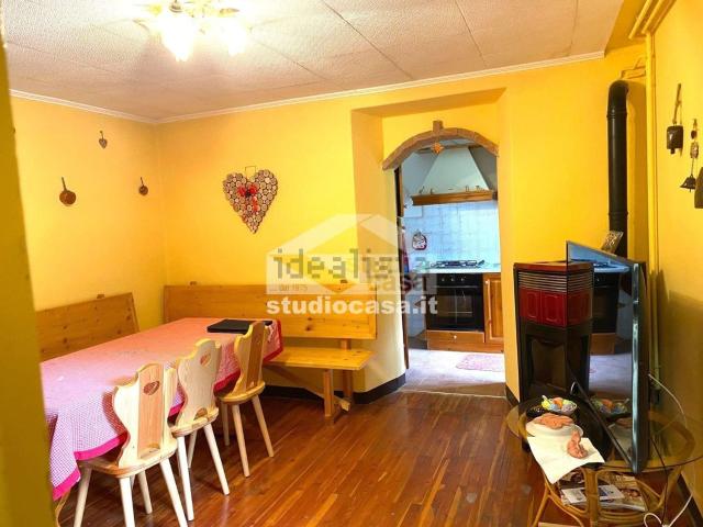 Appartamento in vendita di 70 m² in Via Antonio Locatelli