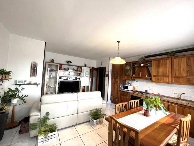 Appartamento in vendita di 70 m² in Via Argine Po, 159