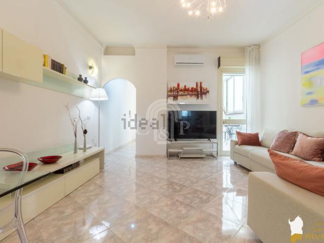 Appartamento in vendita di 70 m² in Via Barone Rossi, 3