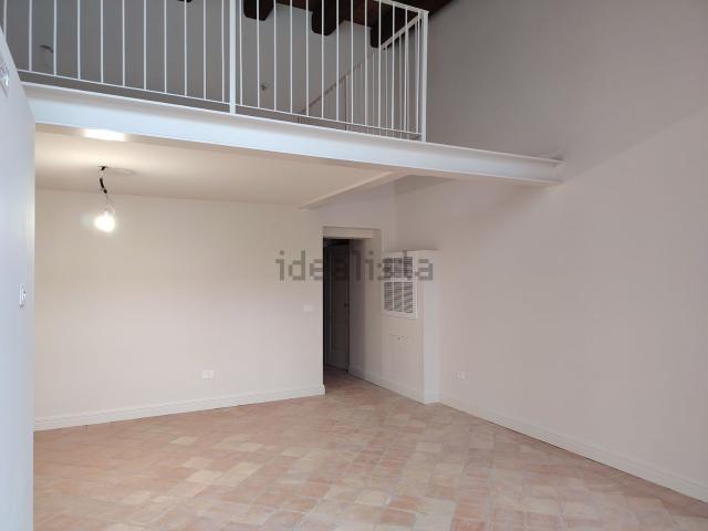 Appartamento in vendita di 70 m² in Via Benedetto Cairoli