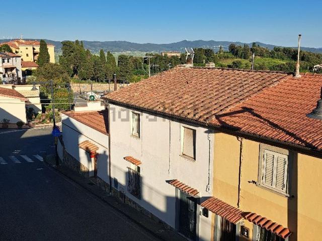 Appartamento in vendita di 70 m² in Via Bettino Ricasoli