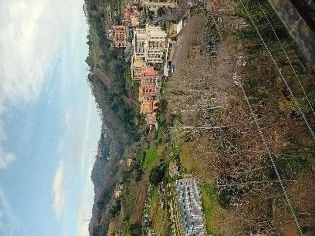 Appartamento in vendita di 70 m² in Via Borzoli