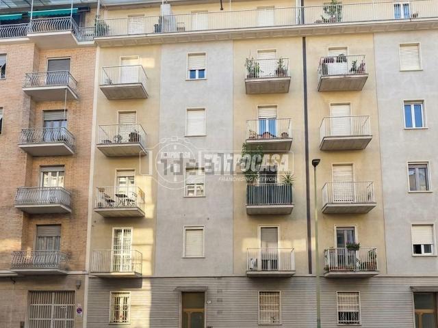Appartamento in vendita di 70 m² in Via Borgomanero, 9