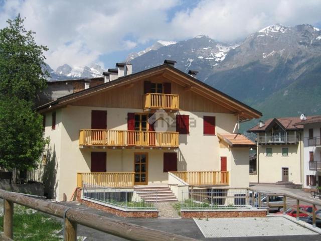Appartamento in vendita di 70 m² in Via Canton, 49