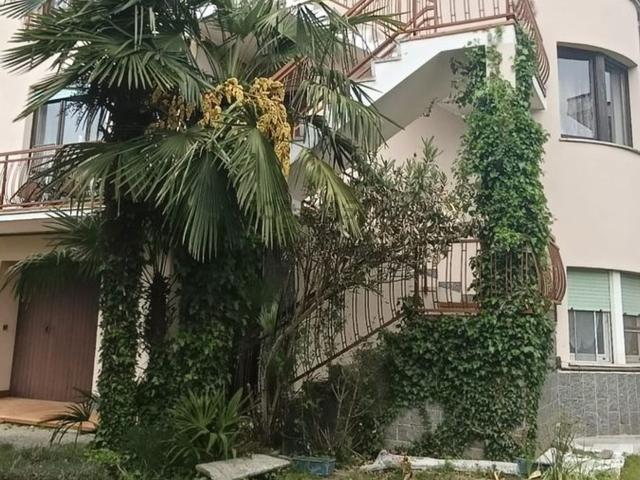 Appartamento in vendita di 70 m² in Via Caduti Libertà