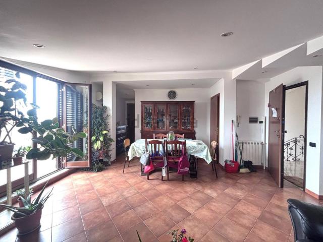 Appartamento in vendita di 70 m² in Via Capralba