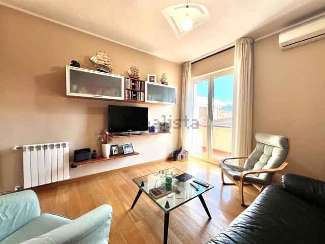 Appartamento in vendita di 75 m² in Via Carlo Pisacane, 115