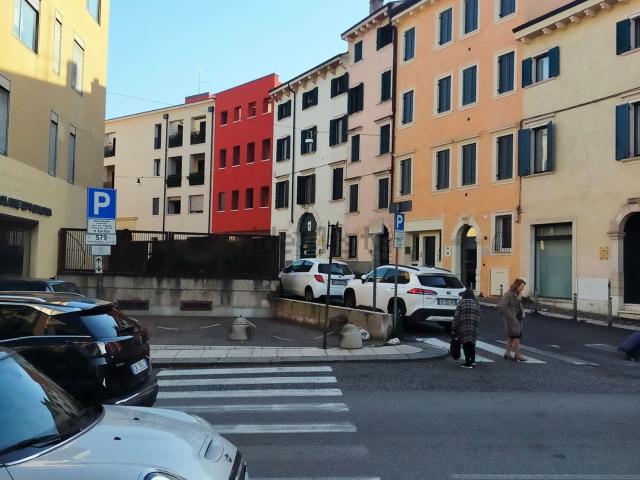 Appartamento in vendita di 70 m² in Via Carmelitani Scalzi