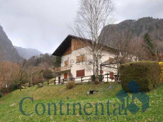 Appartamento in vendita di 70 m² in Via Case, 2