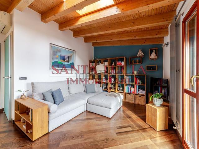 Appartamento in vendita di 70 m² in Via Celeste Clericetti, 38