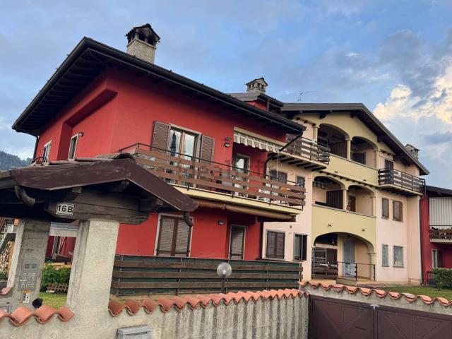 Appartamento in vendita di 70 m² in Via Chiesa, 16