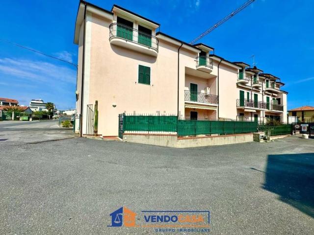 Appartamento in vendita di 70 m² in Via Como
