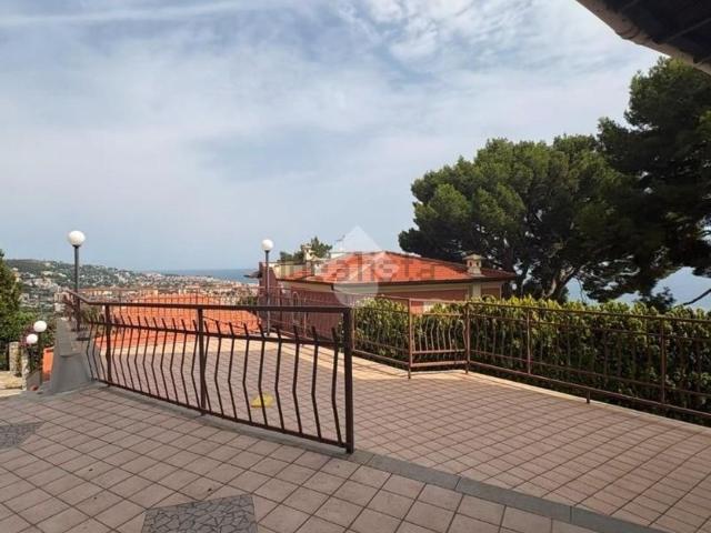 Appartamento in vendita di 70 m² in Via Collasgarba, 38