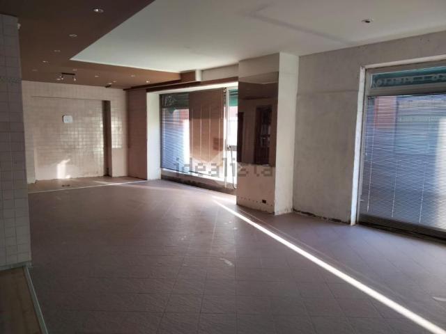 Appartamento in vendita di 70 m² in Via Davide Squarini, 25