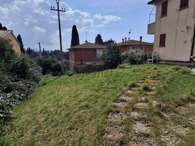 Appartamento in vendita di 70 m² in Via dei Colli