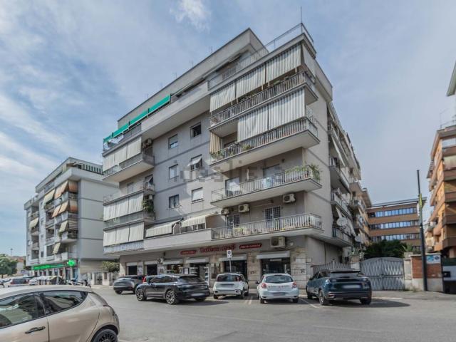 Appartamento in vendita di 65 m² in Via dei Platani, 20