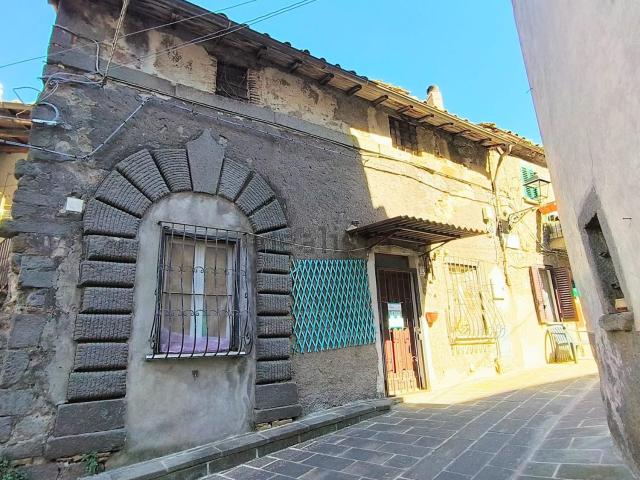 Appartamento in vendita di 70 m² in Via del Governo Vecchio