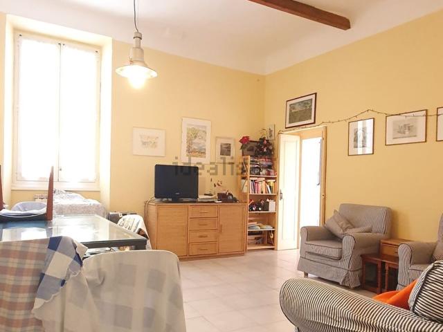 Appartamento in vendita di 70 m² in Via del Montale