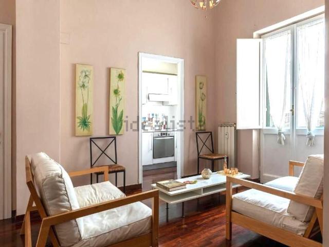 Appartamento in vendita di 70 m² in Via del Monte della Farina, 42