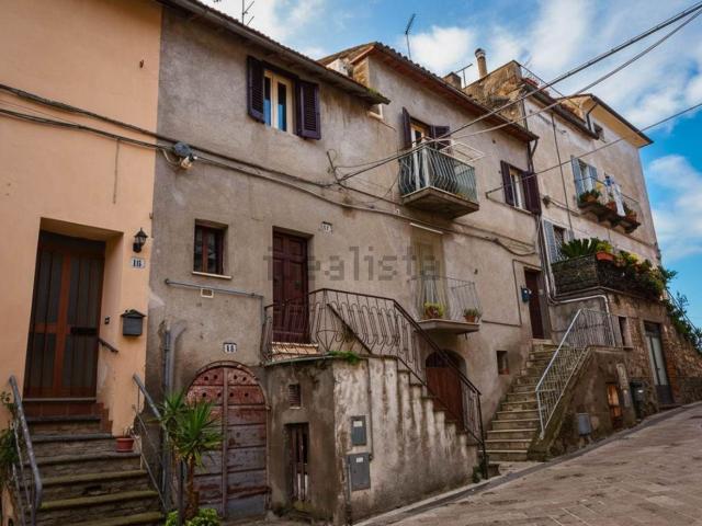 Appartamento in vendita di 70 m² in Via del Rivellino