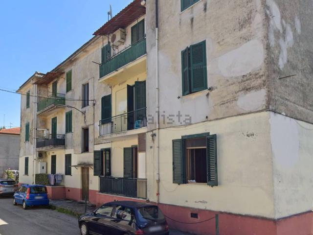 Appartamento in vendita di 70 m² in Via della Costituzione, 1