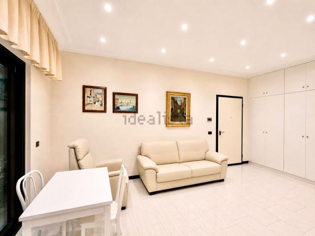 Appartamento in vendita di 70 m² in Via delle Medaglie d&apos Oro, 4