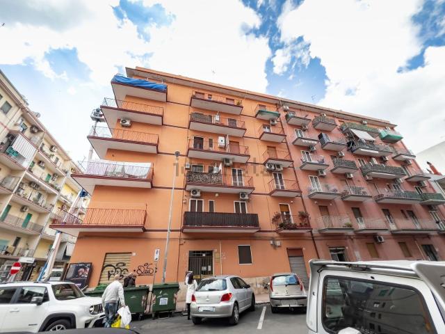 Appartamento in vendita di 70 m² in Via Emilia, 16