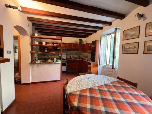 Appartamento in vendita di 70 m² in Via Ettore Cozzani