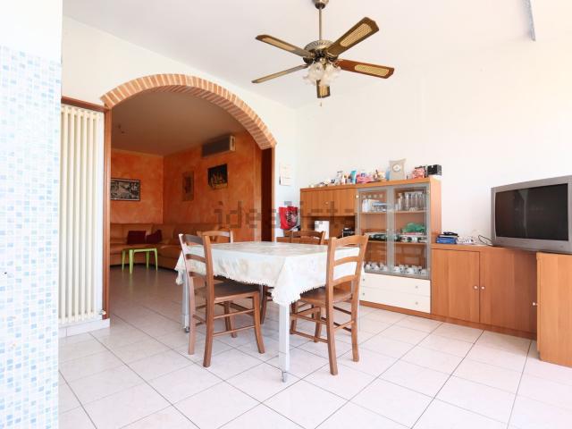 Appartamento in vendita di 70 m² in Via F. Baracca, 39