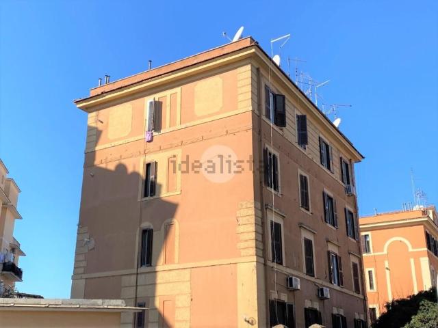 Appartamento in vendita di 70 m² in Via Federico di Donato, 18